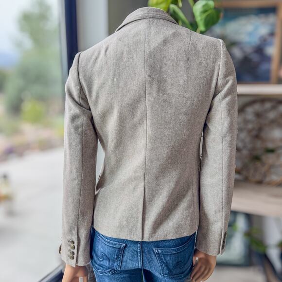 Banana Republic Black Diamond Oatmeal Tweed Academy Blazer, Shoulder Pads-Size 2 - Picture 4 of 10